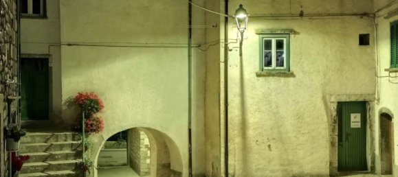 7 rooms House in Capracotta, Italy No. 277429 14