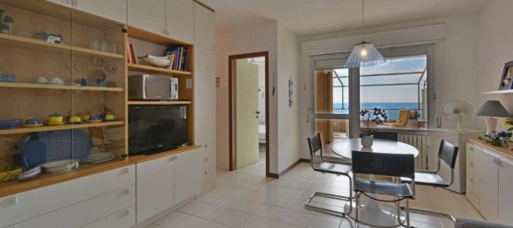 Apartamento de 2 habitaciónes en Ospedaletti, Italy No. 37579 5