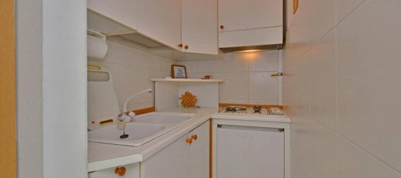 Apartamento de 2 habitaciónes en Ospedaletti, Italy No. 37579 26