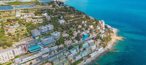 Apartamento de 2 habitaciónes en Ospedaletti, Italy No. 37579 34