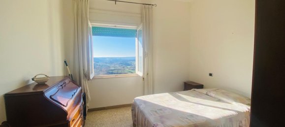 7 rooms House in Alviano, Italy No. 131721 23