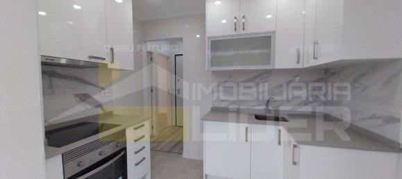 Studio in Lisbon, Portugal No. 151961 8