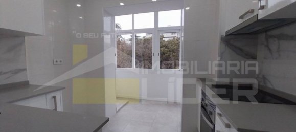 Studio in Lisbon, Portugal No. 151961 5