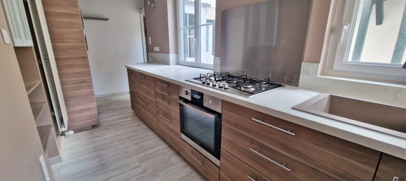 Villa de 3 dormitorios en Blois, France No. 94607 7