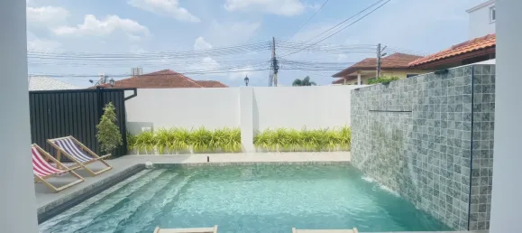 Casa de 5 dormitorios en Pattaya, Thailand No. 71790 4