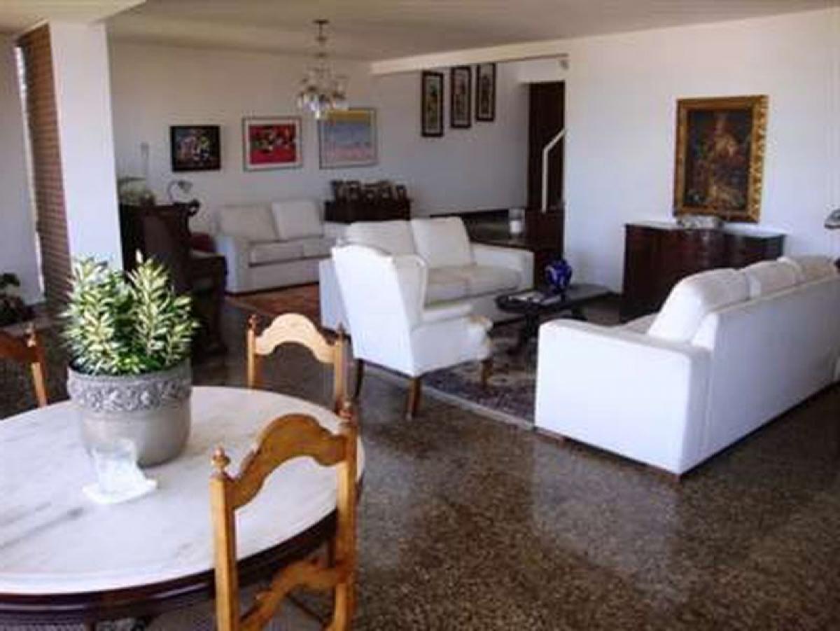 4 bedrooms Apartment in Salvador, Brazil No. 544807