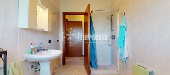 Studio in Reggio Emilia, Italy No. 274479 6