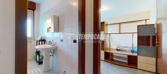 Studio in Reggio Emilia, Italy No. 274479 5