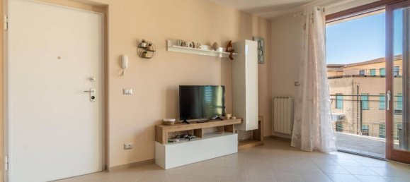 Квартира с 1 спальней в Масса Мариттима, Италия № 266105 7