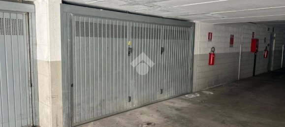  مرآب في Caravaggio, Italy 42متر مربع رقم 348613 5