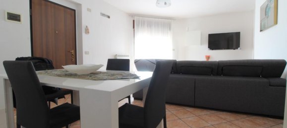 4 rooms Apartment in Montalto Uffugo, Italy No. 24432 4