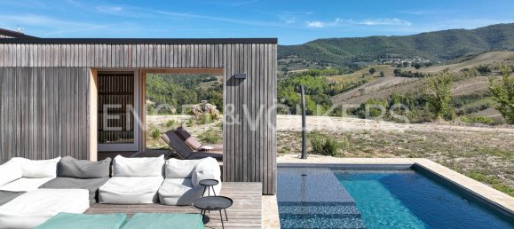 3 Schlafzimmer Haus in Gualdo Cattaneo, Italy, Nr. 129246 2