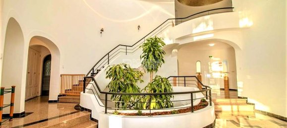 6 Schlafzimmer Villa in Quarteira, Portugal, Nr. 123712 10