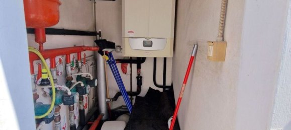 Gewerbliche Immobilie in Pesaro, Italy 540m², Nr. 326174 10