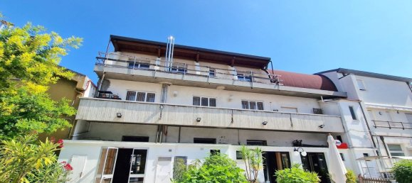 Gewerbliche Immobilie in Pesaro, Italy 540m², Nr. 326174 15