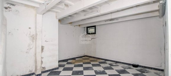 420m² Commercial property in Mahon, Spain No. 5174 7