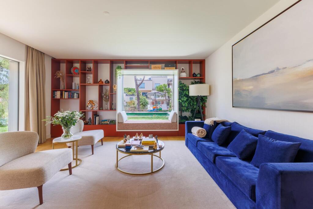 3 bedrooms Apartment in Cascais, Portugal No. 267699