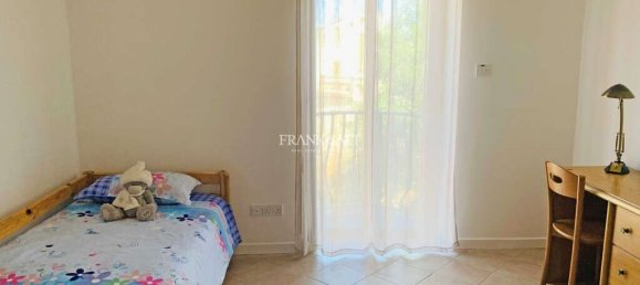 2 غرف نوم طابقين في Qrendi, Malta رقم 6612 16