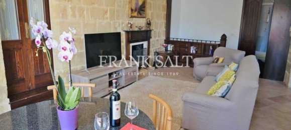 2 غرف نوم طابقين في Qrendi, Malta رقم 6612 5