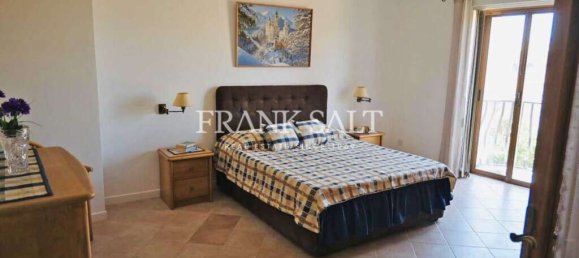 2 غرف نوم طابقين في Qrendi, Malta رقم 6612 13