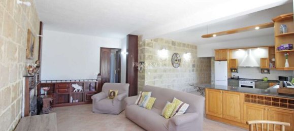 2 غرف نوم طابقين في Qrendi, Malta رقم 6612 9