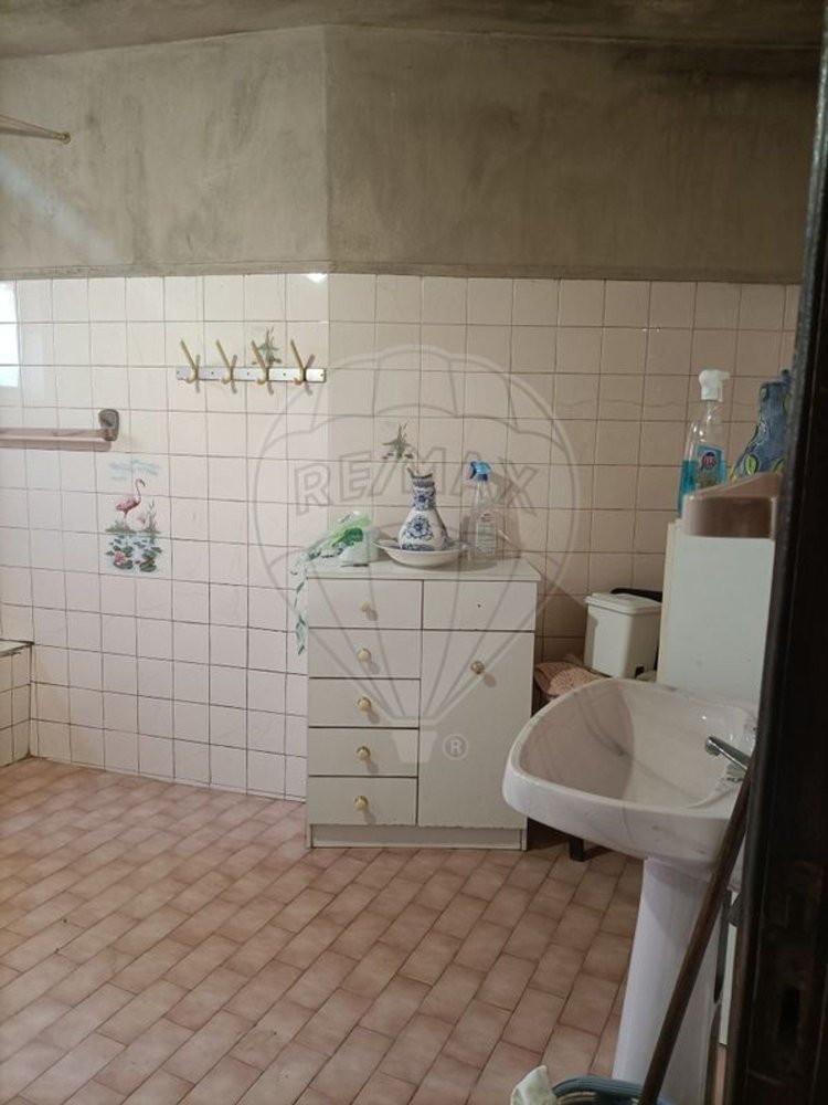 4 chambres Maison à Sao Martinho de Mouros, Portugal No. 223221