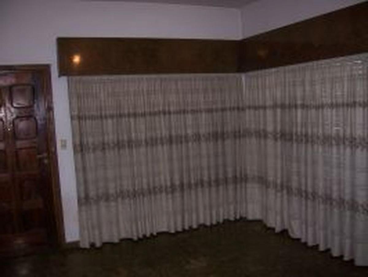 Дом с 2 спальнями в Альмиранте Браун, Аргентина № 100808