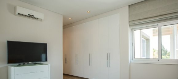 Villa de 4 dormitorios en Limassol, Cyprus No. 24706 5