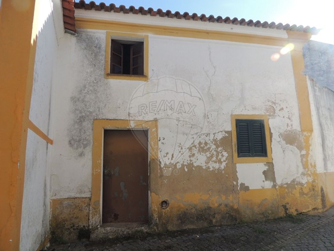 Casa de 2 dormitorios en Chancelaria, Portugal No. 19491