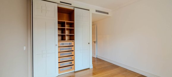 2 bedrooms Apartment in Lisbon, Portugal No. 121403 17