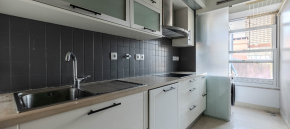 2 bedrooms Apartment in Lisbon, Portugal No. 121403 11