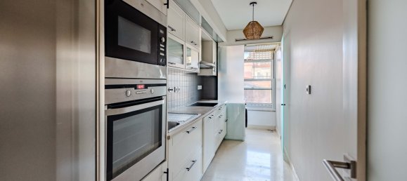 2 bedrooms Apartment in Lisbon, Portugal No. 121403 12