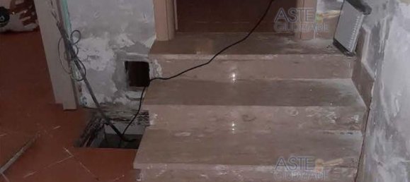 4 rooms Apartment in Rome, Italy No. 200397 10