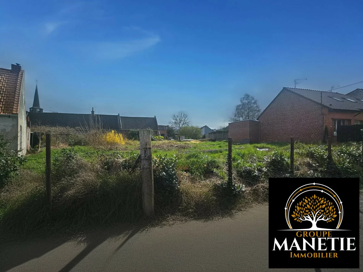 540m² Land in Lallaing, France No. 38511