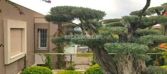 Villa 5+1 in Izmir, Turkey, Nr. 28399 2