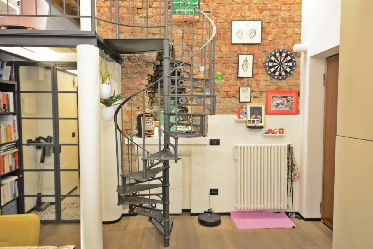 2 rooms Apartment in Milan, Italy No. 242192