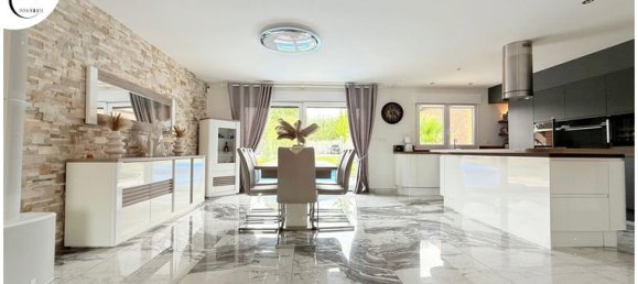 3 bedrooms House in Beaurains, France No. 315831 3