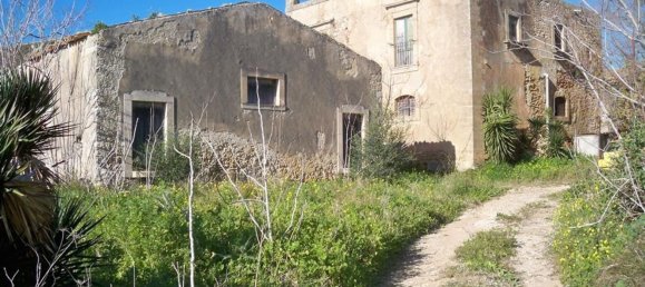 30 rooms House in Ragusa, Italy No. 216030 4