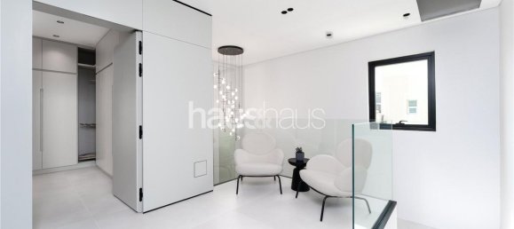 3 bedrooms Villa in Jumeirah Village Triangle, UAE No. 98740 18