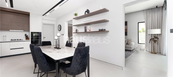 3 bedrooms Villa in Jumeirah Village Triangle, UAE No. 98740 5