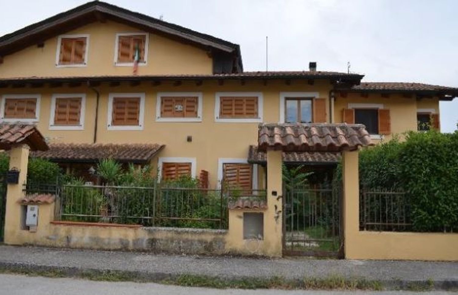 5غرفة منزل في Magione, Italy رقم 46669