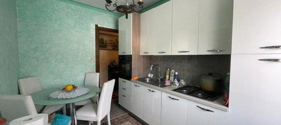 Квартира с 3 комнатами в Корбетта, Италия № 113468 5