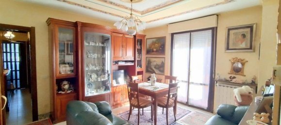 Квартира с 3 комнатами в Корбетта, Италия № 113468 2