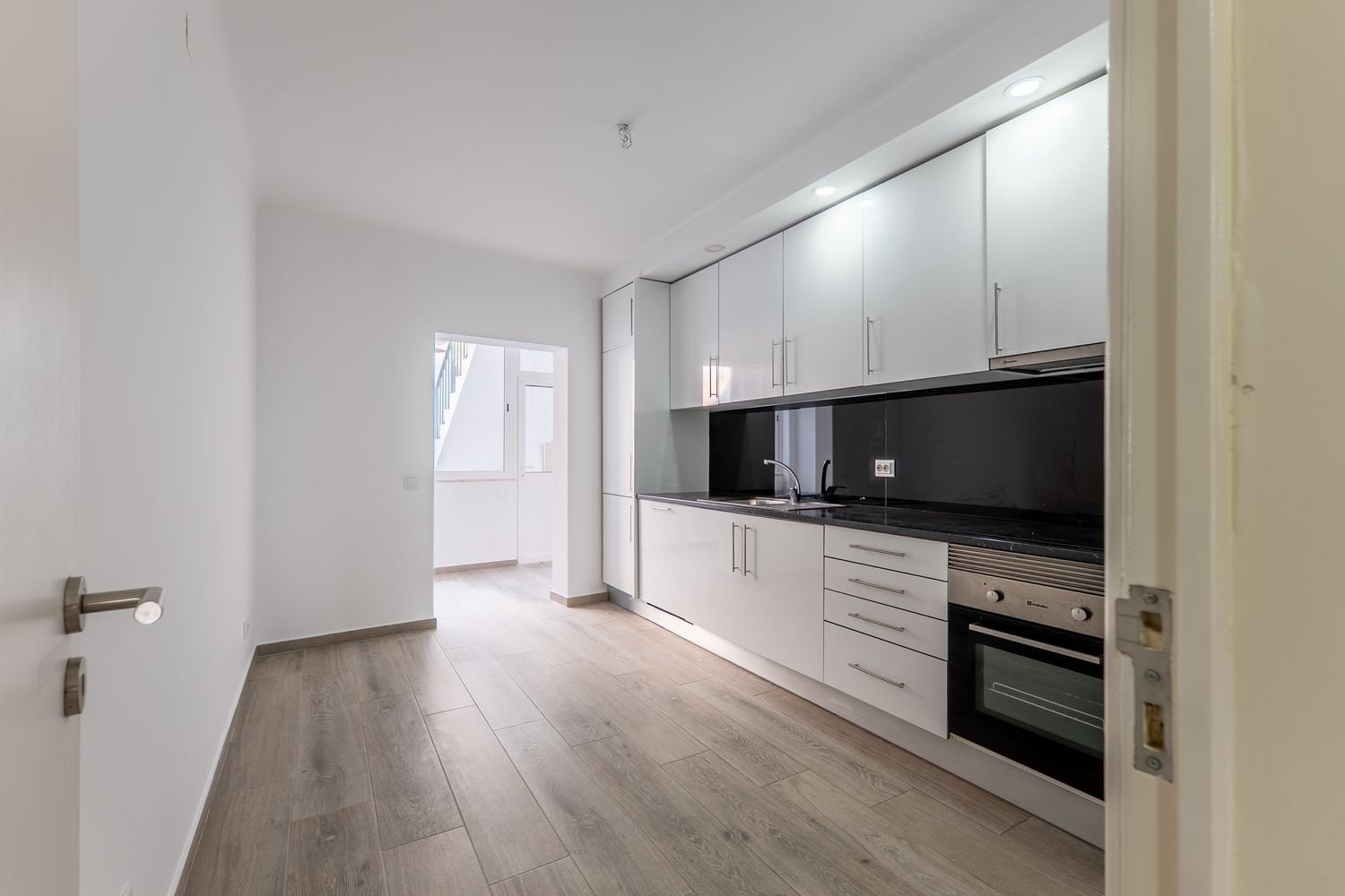 2 bedrooms Apartment in Santarem, Portugal No. 291011