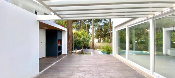 4 bedrooms House in Almada, Portugal No. 144696 15