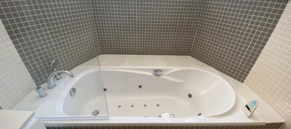 4 bedrooms House in Almada, Portugal No. 144696 12