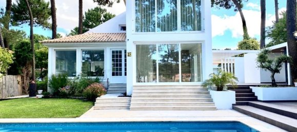 4 bedrooms House in Almada, Portugal No. 144696 2