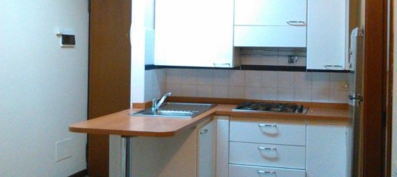 Apartamento de 2 habitaciónes en Parma, Italy No. 158712 7