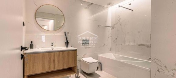 5 bedrooms Penthouse in Funchal, Portugal No. 94749 4