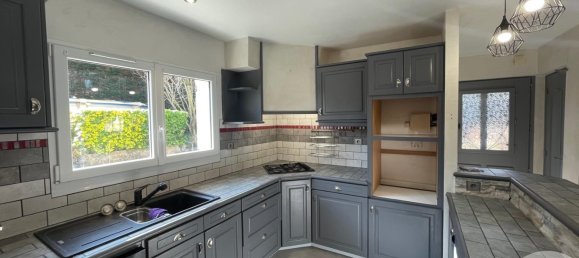 3 Schlafzimmer Haus in Tarare, France, Nr. 202520 4